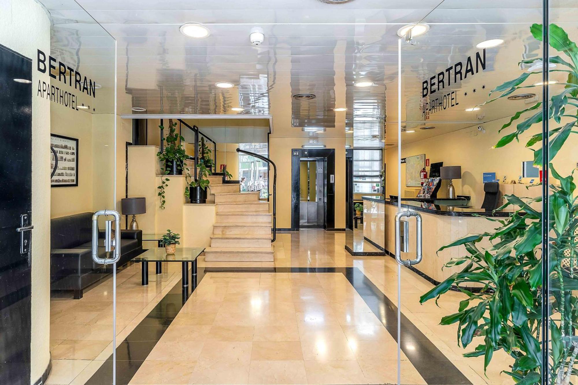 Aparthotel Bertrán Barcellona