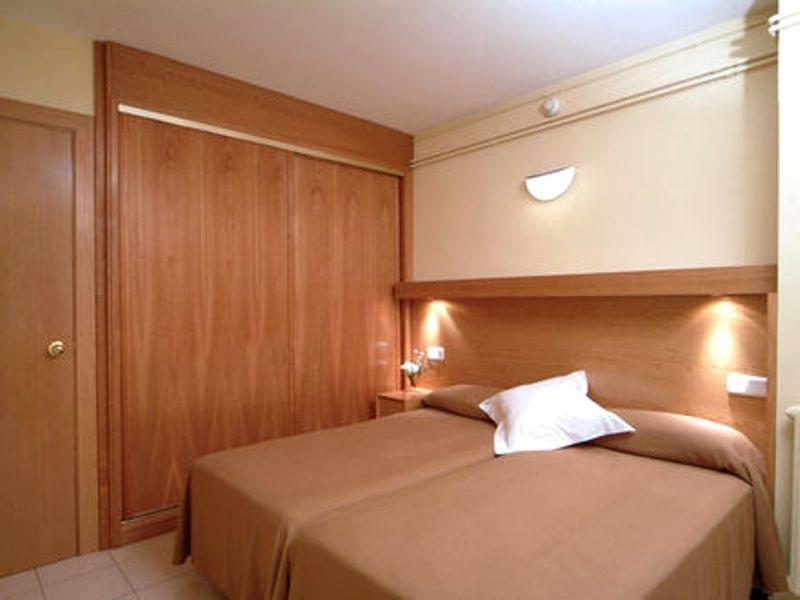 Bertrán Aparthotel 3*